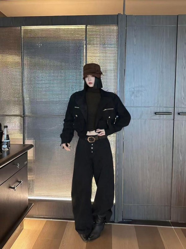 숏 워크 재킷
