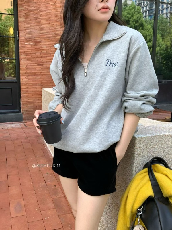 입술넥 하프지퍼 긴팔 스웻셔츠