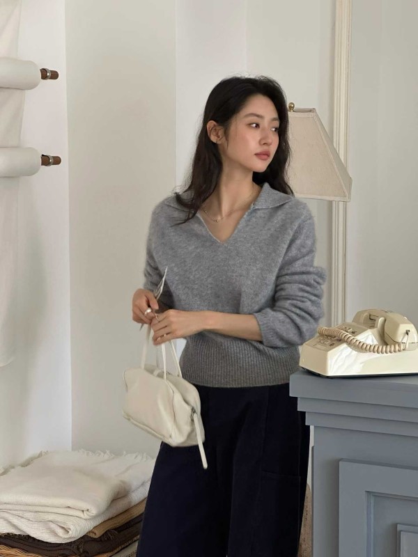 저채도 레트로 스웨터