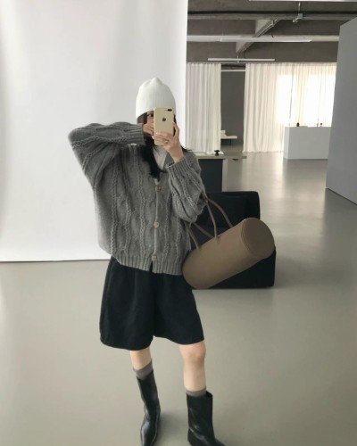 삼립 단추 오픈워크 케이블 카디건