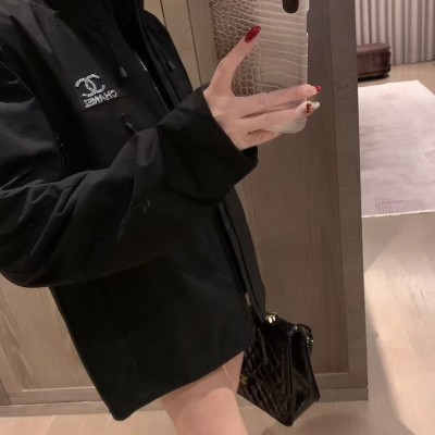 새상품 재고 있음, 샤넬 스타일