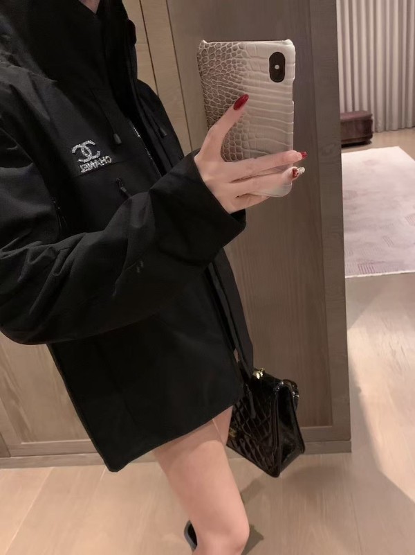 새상품 재고 있음, 샤넬 스타일