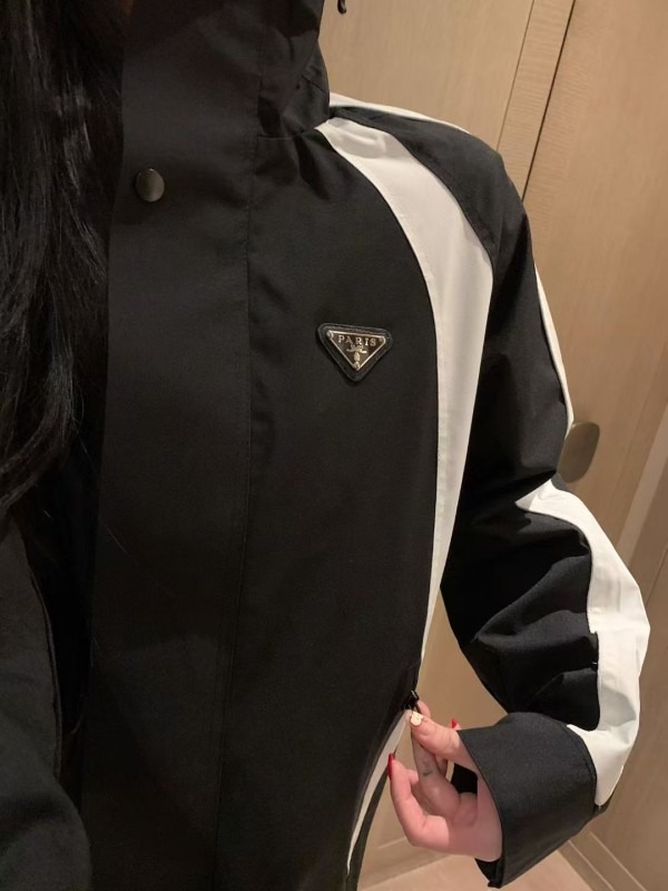 신상 재고 있음, P 컬러 블록